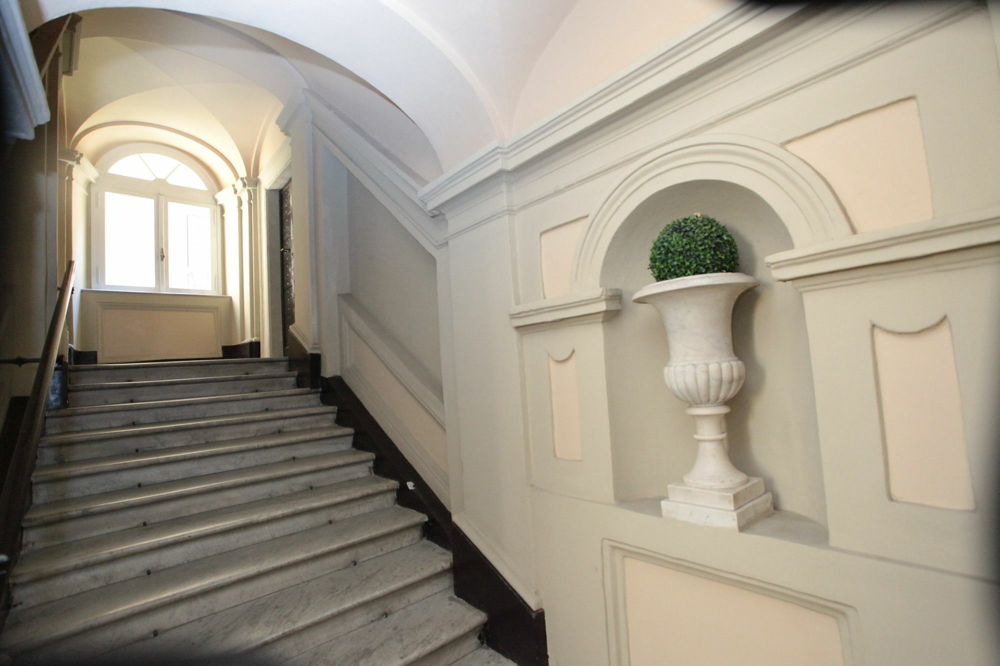 Luxury Fashion Suites โรม ภายนอก รูปภาพ